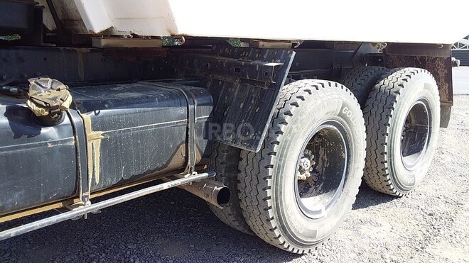 KamAz 65115 1984, 350,000 km - 11.0 л - Neftçala