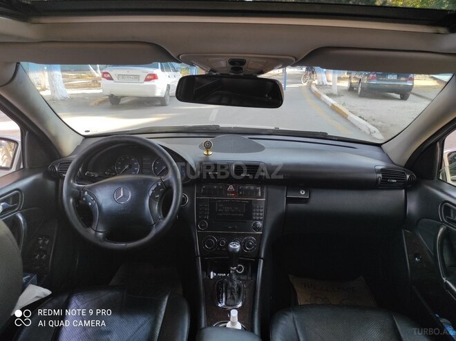Mercedes C 240 2004, 286,000 km - 2.4 l - Bakı