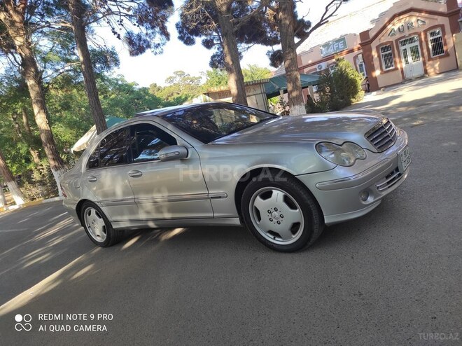 Mercedes C 240 2004, 286,000 km - 2.4 l - Bakı