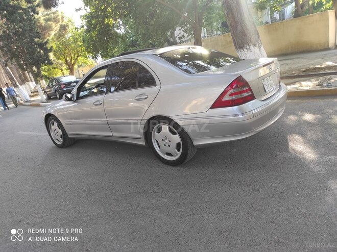 Mercedes C 240 2004, 286,000 km - 2.4 l - Bakı