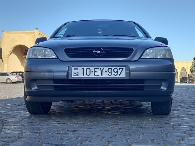 Opel Astra 2006, 256,000 km - 1.4 л - Bakı