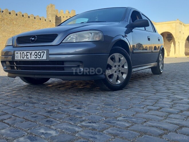Opel Astra 2006, 256,000 km - 1.4 л - Bakı