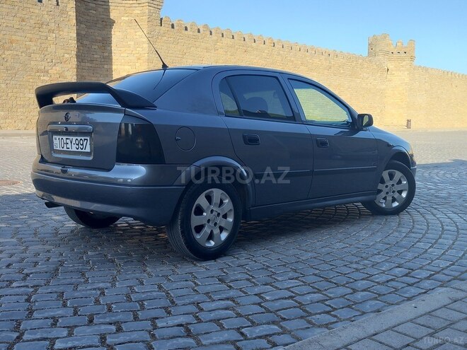 Opel Astra 2006, 256,000 km - 1.4 л - Bakı