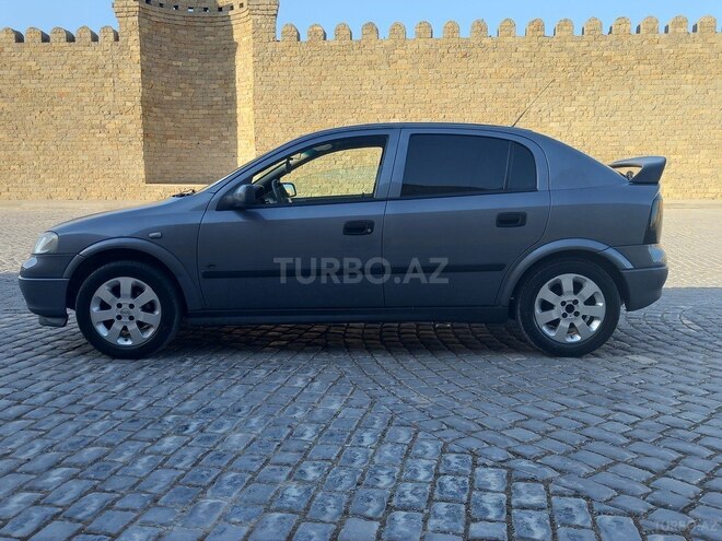 Opel Astra 2006, 256,000 km - 1.4 л - Bakı