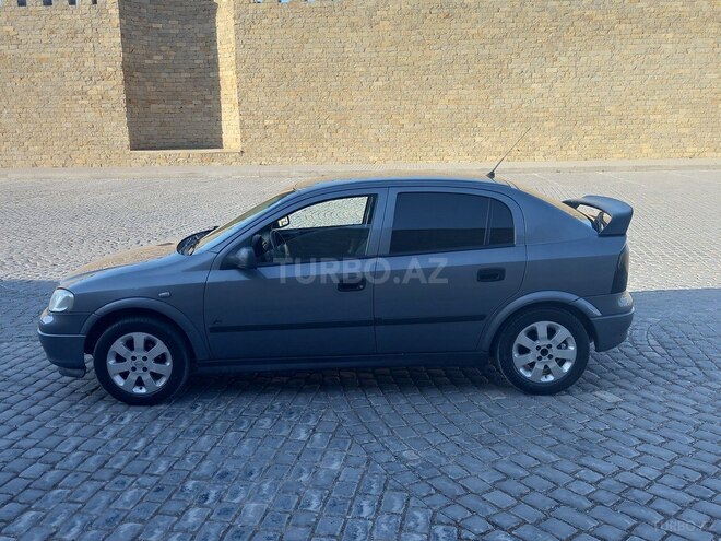 Opel Astra 2006, 256,000 km - 1.4 л - Bakı