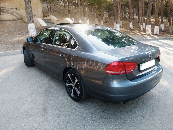 Volkswagen Passat 2013, 87,000 km - 1.8 l - Sumqayıt