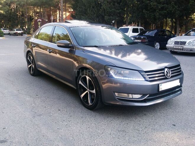Volkswagen Passat 2013, 87,000 km - 1.8 l - Sumqayıt