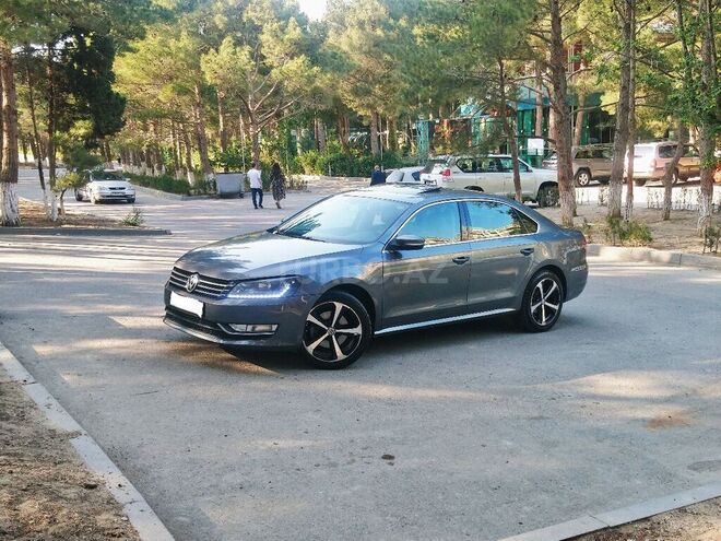 Volkswagen Passat 2013, 87,000 km - 1.8 l - Sumqayıt