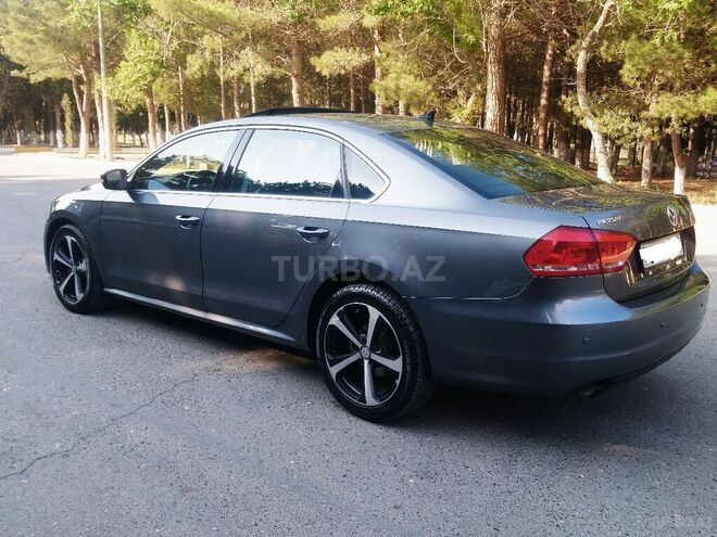 Volkswagen Passat 2013, 87,000 km - 1.8 l - Sumqayıt