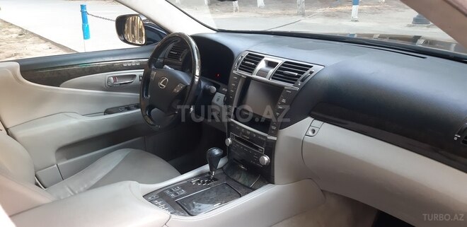 Lexus LS 460 2010, 173,500 km - 4.6 л - Sumqayıt