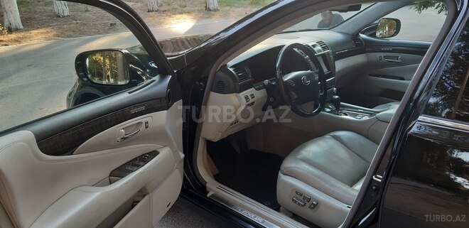 Lexus LS 460 2010, 173,500 km - 4.6 л - Sumqayıt
