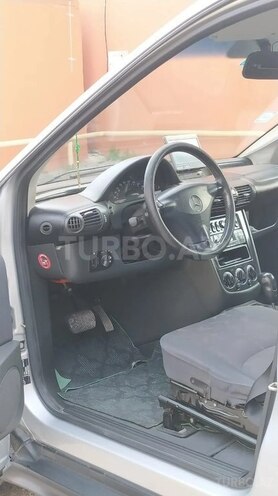 Mercedes Vaneo 2005, 140,000 km - 1.9 л - Bakı