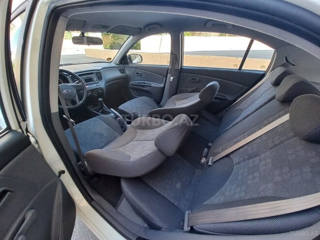 Kia Rio 2009, 96,000 km - 1.4 l - Bakı