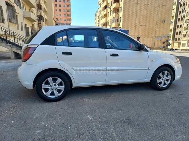 Kia Rio 2009, 96,000 km - 1.4 l - Bakı