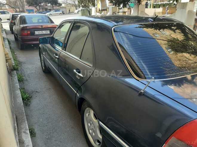 Mercedes C 200 1995, 300,000 km - 2.0 л - Bakı