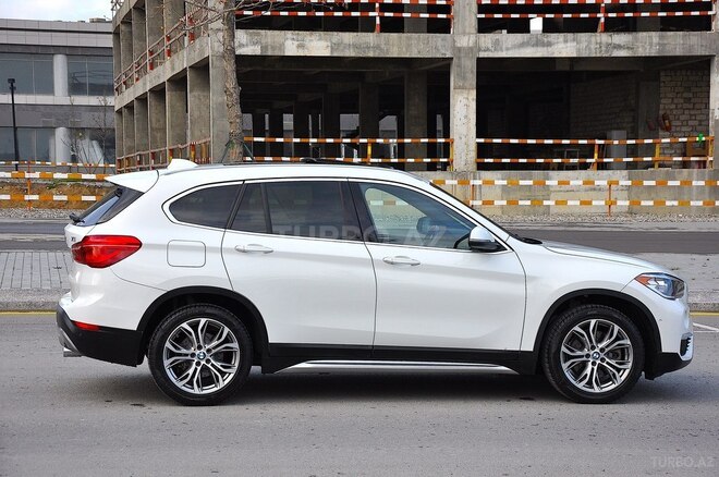 BMW X1 2016, 70,000 km - 2.0 л - Bakı