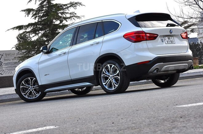 BMW X1 2016, 70,000 km - 2.0 л - Bakı