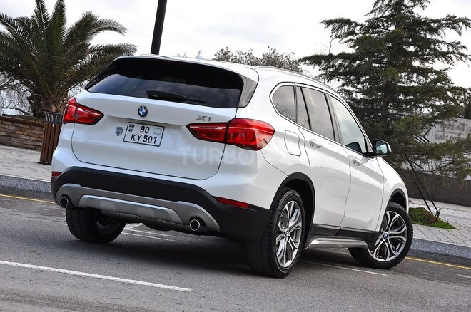 BMW X1 2016, 70,000 km - 2.0 л - Bakı