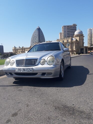 Mercedes E 240 1999, 286,300 km - 2.4 л - Bakı