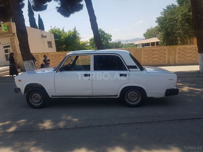 LADA (VAZ) 2107 1990, 210,000 km - 1.5 л - Qazax