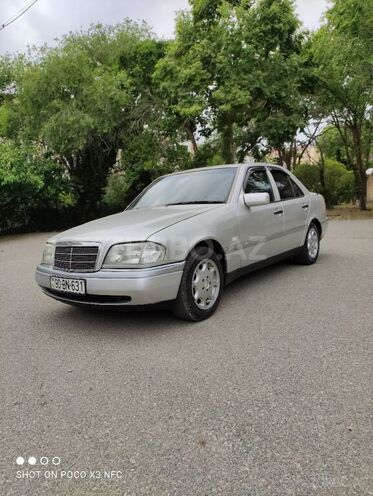 Mercedes C 220 1995, 321,000 km - 2.2 l - Sumqayıt
