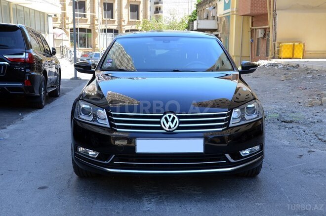 Volkswagen Passat 2013, 105,012 km - 1.8 l - Bakı
