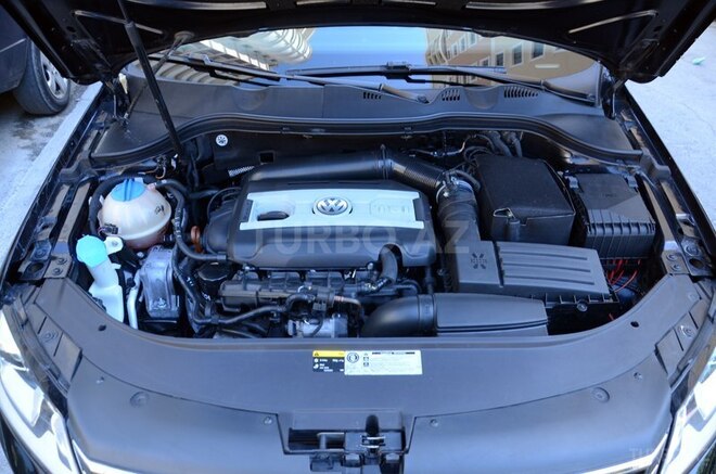 Volkswagen Passat 2013, 105,012 km - 1.8 l - Bakı