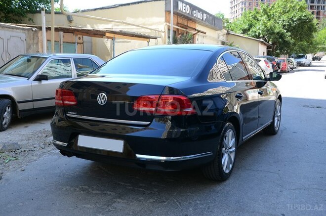 Volkswagen Passat 2013, 105,012 km - 1.8 l - Bakı