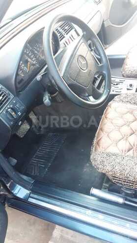 Mercedes C 240 1999, 189,000 km - 2.4 л - Sabirabad