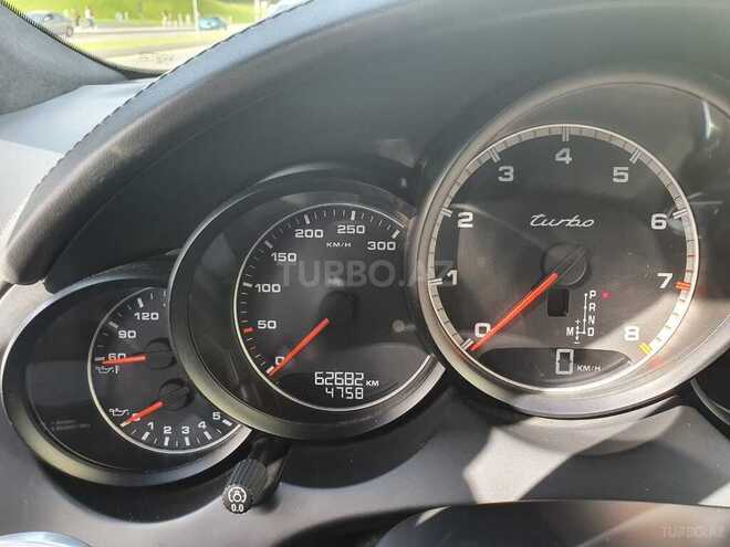 Porsche Cayenne Turbo 2011, 63,000 km - 4.8 л - Bakı