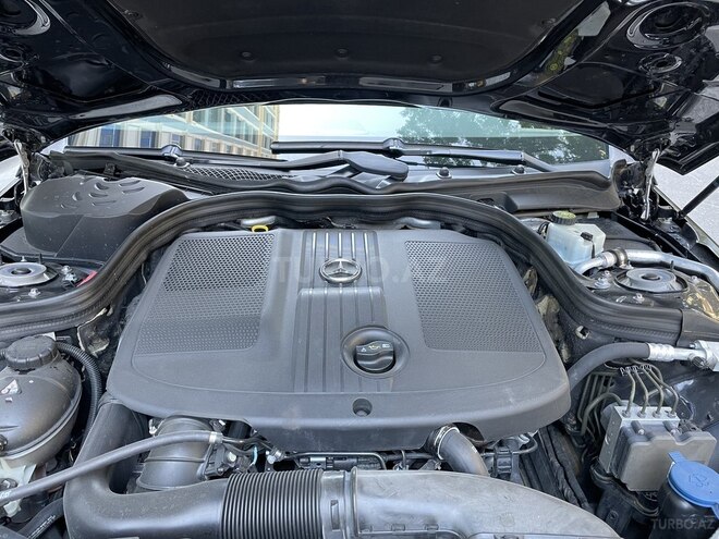 Mercedes E 220 2013, 226,000 km - 2.2 л - Bakı