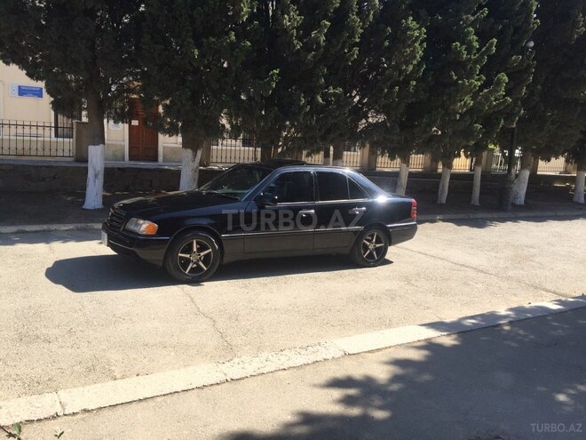 Mercedes C 230 1997, 255,333 km - 2.3 l - Bakı