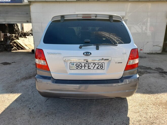 Kia Sorento 2005, 296,000 km - 2.5 l - Sumqayıt