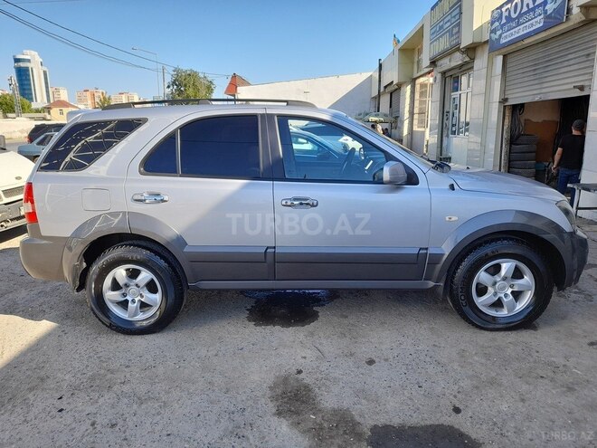 Kia Sorento 2005, 296,000 km - 2.5 l - Sumqayıt