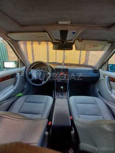Mercedes C 230 1999, 287,000 km - 2.3 l - Sumqayıt
