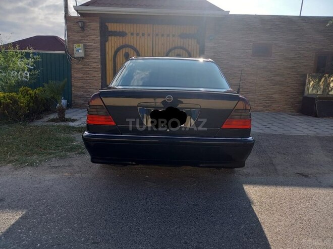 Mercedes C 230 1999, 287,000 km - 2.3 l - Sumqayıt