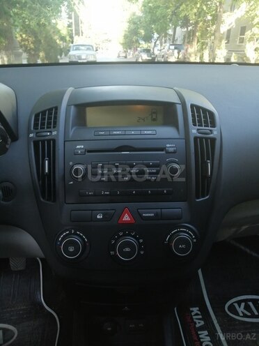 Kia Ceed 2009, 160,070 km - 1.4 l - Sumqayıt