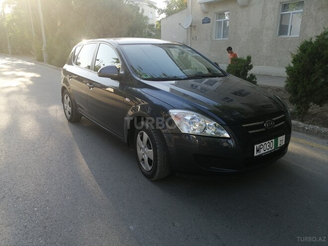 Kia Ceed 2009, 160,070 km - 1.4 l - Sumqayıt
