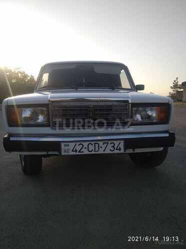 LADA (VAZ) 2107 2009, 40,000 km - 1.6 л - Sabirabad