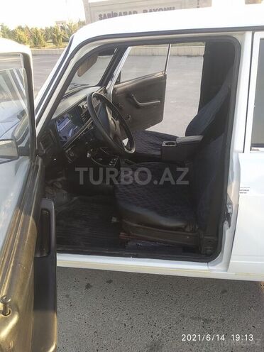 LADA (VAZ) 2107 2009, 40,000 km - 1.6 л - Sabirabad