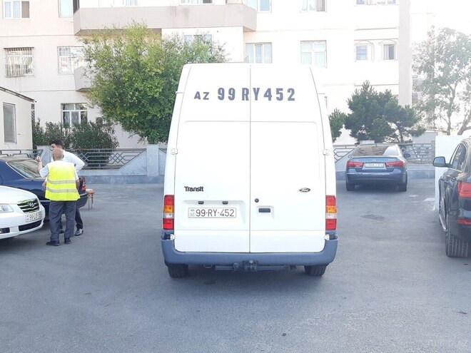 Ford Transit 2001, 398,000 km - 2.4 l - Bakı