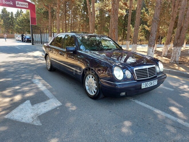 Mercedes E 280 1998, 232,000 km - 2.8 l - Sumqayıt