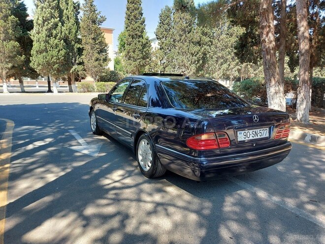 Mercedes E 280 1998, 232,000 km - 2.8 l - Sumqayıt