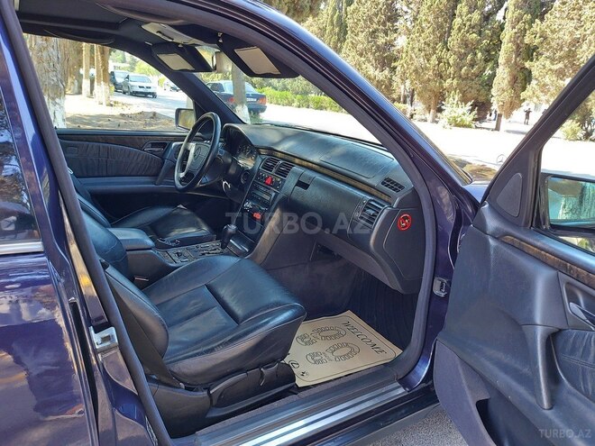 Mercedes E 280 1998, 232,000 km - 2.8 l - Sumqayıt