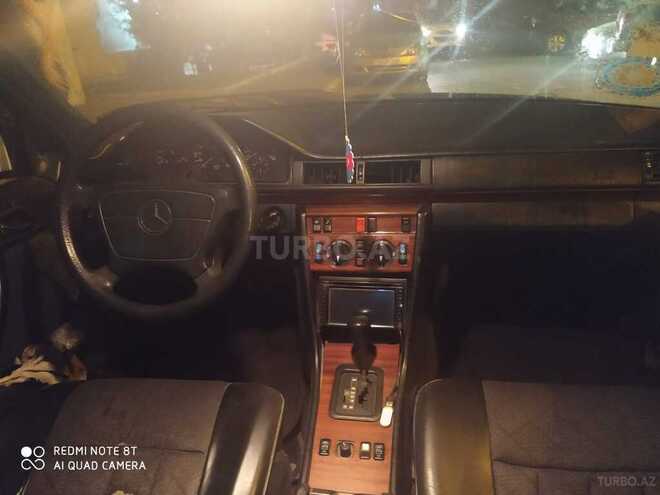 Mercedes E 220 1994, 470,000 km - 2.2 l - Bakı