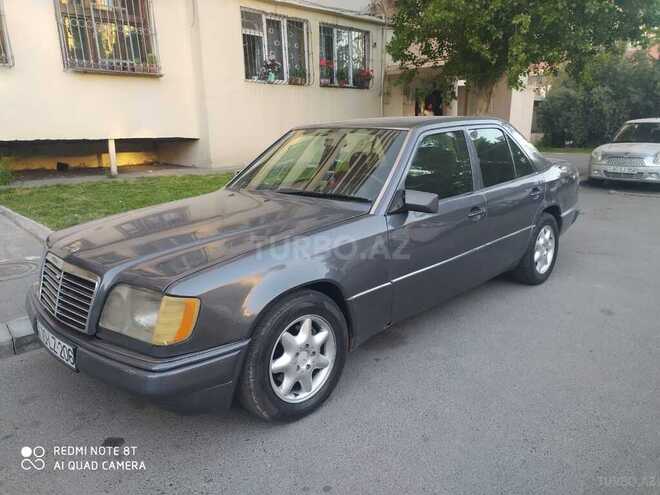 Mercedes E 220 1994, 470,000 km - 2.2 l - Bakı