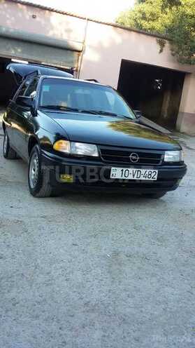 Opel Astra 1994, 321,000 km - 1.8 l - Bakı