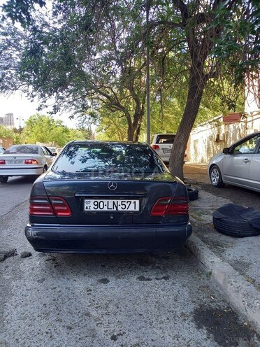 Mercedes E 280 1996, 407,333 km - 2.8 l - Bakı