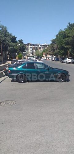 BMW 320 1996, 380,000 km - 2.0 л - Bakı