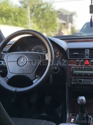 Mercedes C 220 1999, 429,000 km - 2.2 л - Bakı